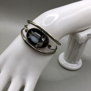 Vintage Alpaca Silver Mexico Onyx MoP Abalone Inlay Flower Cuff Bracelet 6-6.5